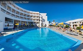 Kris Mari